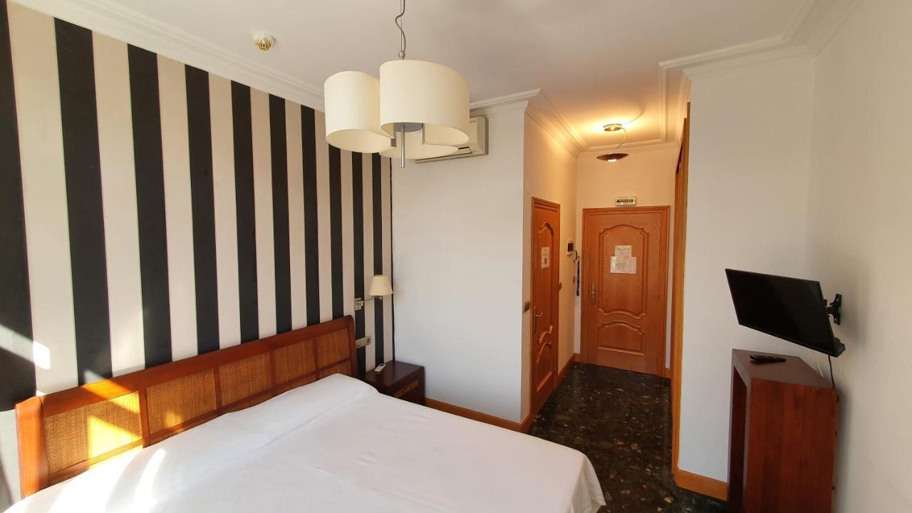 Hostal Ansonea 베라 객실 사진