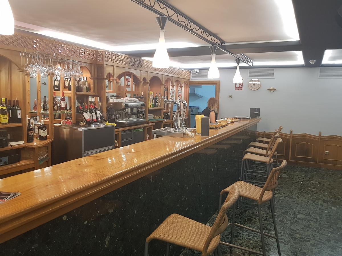 Hostal Ansonea 베라 외부 사진